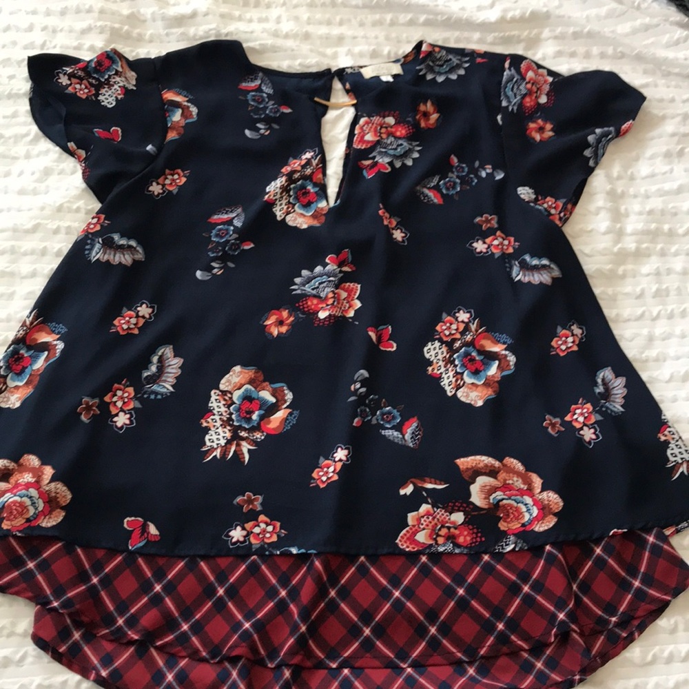 1X women’s blouse